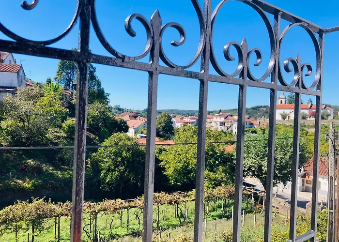 Casa Suasduas * Vila Cova de Alva